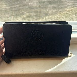 Tory Burch clutch wallet